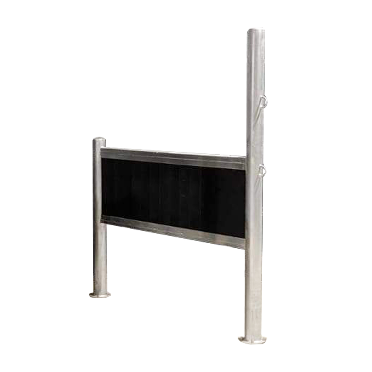 Wash Bay / Tie Up Divider